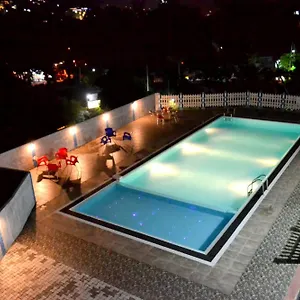 Capital Regency 3*, Kandy Sri Lanka